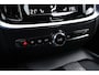 Volvo V60 2.0 B3 Business Pro | NL Auto | Leer | Wegklapbare Trekhaak | Stoelverwarming | Camera | Adaptieve Cruise Control