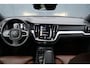 Volvo V60 2.0 B3 Business Pro | NL Auto | Leer | Wegklapbare Trekhaak | Stoelverwarming | Camera | Adaptieve Cruise Control