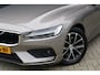 Volvo V60 2.0 B3 Business Pro | NL Auto | Leer | Wegklapbare Trekhaak | Stoelverwarming | Camera | Adaptieve Cruise Control