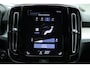 Volvo XC40 1.5 T3 Momentum | Lichtmetalen Velgen 18" | Rijstrooksensor Met Correctie | Uitwijk Assistent | Apple Carplay | Electronic Climate Controle | Voorstoelen Verwarmend | DAB Ontvanger | Sensus Connect Met High Performance Audio | Achteruitrijcamera | Achterbank Elektrisch Neerklapbaar |