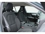 Volvo XC40 1.5 T3 Momentum | Lichtmetalen Velgen 18" | Rijstrooksensor Met Correctie | Uitwijk Assistent | Apple Carplay | Electronic Climate Controle | Voorstoelen Verwarmend | DAB Ontvanger | Sensus Connect Met High Performance Audio | Achteruitrijcamera | Achterbank Elektrisch Neerklapbaar |