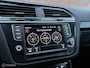 Volkswagen Tiguan 2.0 TSI 4motion Highline R-Line | DSG | Trekhaak inklapbaar | Stoelverw.