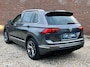 Volkswagen Tiguan 2.0 TSI 4motion Highline R-Line | DSG | Trekhaak inklapbaar | Stoelverw.