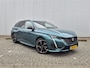 Peugeot e-308 SW e-308 54kWh | GT | Alcantara bekleding | Verwarmbare voorstelen met massage functie | Camera V + A | Adaptieve cruise control | 18 inch LMV | 18" Lichtmetalen velgen "ELECTRA" | 360 Vision & Drive Assist Plus Pack | 8 jaar fabrieksgarantie of 160.000 kilometer op het accupakket