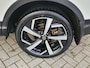 Nissan Qashqai 1.2 Tekna Plus Navigatie, Panoramadak, Leder, 19"Lm, 360 Camera, Stoel/Voorruitverwarming