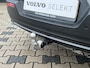 Volvo XC40 2.0 B4 Plus Dark | Trekhaak | Elektrische stoelen | Stoel en stuurwielverwarming | Adaptieve Cruise control | Camera | BLIS | LED | 18'' Velgen |