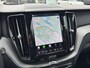 Volvo XC60 T6 Plug-in hybrid AWD Plus Black Edition | Luchtvering | Pano | Trekhaak | Extra getint glas | Blis | Achterbankverwarming |