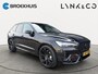Volvo XC60 T6 Plug-in hybrid AWD Plus Black Edition Luchtvering | Trekhaak | Extra getint glas | Harman Kardon audio | Achterbankverwarming | Achteruitrijcamera | Apple Carplay/Android Auto|telefoonintegratie premium | Cruise control adaptief met Stop&Go en stuurhulp