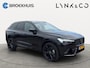 Volvo XC60 T6 Plug-in hybrid AWD Plus Black Edition | Luchtvering | Pano | Trekhaak | Extra getint glas | Blis | Achterbankverwarming |