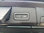 Volvo XC60 T6 Plug-in hybrid AWD Plus Black Edition | Luchtvering | Pano | Trekhaak | Extra getint glas | Blis | Achterbankverwarming |