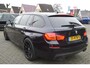 BMW 5-Serie Touring 535d Leer | Pano | Navi | PDC | LMV 21 | Bluetooth | Camera | Afneembare trekhaak