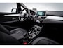 BMW 2-Serie Active Tourer 218i 136 PK High Executive | Automaat | 1 e Eign | 57..000 KM | | Leder ‘Dakota’| Clima | Navi | Pdc | Led | Head-Up Display |