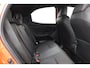 Toyota Yaris 1.5 Hybrid Launch Edition | Navigatie | Dodehoek detectie | JBL | Head-up display | Stoelverwarming | Apple Carplay / Android Auto | 17 inch