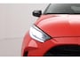 Toyota Yaris 1.5 Hybrid Launch Edition | Navigatie | Dodehoek detectie | JBL | Head-up display | Stoelverwarming | Apple Carplay / Android Auto | 17 inch