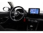 Toyota Yaris 1.5 VVT-i First Edition | Apple Carplay / Android Auto | Adaptive Cruise | LED | Airco | Camera | 16 inch | Privacy glas