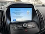 Ford Kuga 1.5 150PK Titanium Clima,Cruise,Navi,Trekhaak,PdcV+A,KeylessGo+Entry,Parkeerhulp,AppleCarPlay,Stoel&StuurVerwarming,Usb,