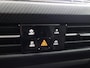 Volkswagen Golf 2.0 TDI R-LINE BUSINESS+ AUT. + 19 INCH | PANORAMA | SFEERVERLICHTING | VIRTUAL COCKPIT | SPORTSTOELEN