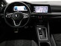 Volkswagen Golf 2.0 TDI R-LINE BUSINESS+ AUT. + 19 INCH | PANORAMA | SFEERVERLICHTING | VIRTUAL COCKPIT | SPORTSTOELEN