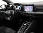 Volkswagen Golf 2.0 TDI R-LINE BUSINESS+ AUT. + 19 INCH | PANORAMA | SFEERVERLICHTING | VIRTUAL COCKPIT | SPORTSTOELEN