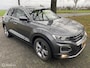 Volkswagen T-Roc 1.5 TSI I R Line velgen I Sport I LED INavigarie I
