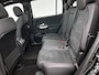 Mercedes-Benz GLB 180 Business Solution AMG 7p. | Trekhaak | Derde zitrij voor twee personen | Nightpakket | GUARD 360 ° Vehicle protection Plus | Multibeam LED | Smartphone integratie | Panoramaschuifdak |