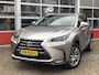 Lexus NX 300h AWD Luxury Line | Trekhaak, Navigatie, Leer, Stoelverwarming, Parkeersensoren, 18 inch, 1.500KG Trekgewicht, Zeer compleet!