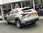 Lexus NX 300h AWD Luxury Line | Trekhaak, Navigatie, Leer, Stoelverwarming, Parkeersensoren, 18 inch, 1.500KG Trekgewicht, Zeer compleet!