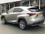 Lexus NX 300h AWD Luxury Line | Trekhaak, Navigatie, Leer, Stoelverwarming, Parkeersensoren, 18 inch, 1.500KG Trekgewicht, Zeer compleet!