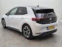 Volkswagen ID.3 First Plus 58 kWh | Clima | Camera | Winterpack |* 27 t/m 31 dec eindejaarsshow!!