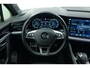 Volkswagen Touareg 3.0 TSI R-Line | Pano | Trekhaak | Head-up | Luchtvering
