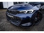 BMW 3-Serie Touring 330e M Pano H&K Carbon INDIVIDUAL 20''