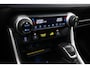 Toyota RAV4 2.5 Hybrid AWD Bi-Tone | Panoramadak | Trekhaak | Leder | Navigatie | Stoelverwarming | Parkeersensoren voor/achter