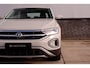 Volkswagen T-Roc 1.5 TSI Style | LED | Camera | Carplay | Climate
