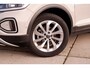 Volkswagen T-Roc 1.5 TSI Style | LED | Camera | Carplay | Climate