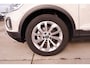Volkswagen T-Roc 1.5 TSI Style | LED | Camera | Carplay | Climate