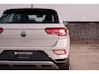 Volkswagen T-Roc 1.5 TSI Style | LED | Camera | Carplay | Climate