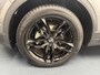 Volkswagen T-Roc 1.0 TSi Style Navigatie-Adapt.Cr.contr-Clima-Carplay-Camera-Stoelverwarming-LED-Parkeersensoren-Lm18''velgen