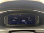 Volkswagen T-Roc 1.0 TSi Style Navigatie-Adapt.Cr.contr-Clima-Carplay-Camera-Stoelverwarming-LED-Parkeersensoren-Lm18''velgen