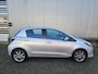 Toyota Yaris 1.5 Full Hybrid Aspiration Plus | winter en zomerbanden | Navigatie |