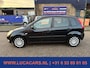 Ford Fiesta 1.4-16V Trend AUTOMAAT + NIEUWE APK!