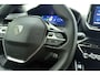 Peugeot e-2008 EV Allure Avantage 54 kWh 100% Elektrisch | Navigatie | Adaptive Cruise control | Camera voor en achter | Climate control | Keyless | Lichtmetalen velgen | Extra getint glas