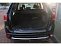 Mitsubishi Outlander 2.0 PHEV *Instyle+* | Trekhaak | Schuifdak | Cruise & Climate Control | Stoel & Stuur verwarming | Camera | Leder | Navigatie | Privacy | Bluetooth |