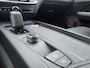Volvo V60 2.0 B3 Momentum Advantage | Lederen Bekleding | Parkeercamera | Navigatie | Apple CarPlay & Android Auto | Cruise Control | Stoel-/Stuurverwarming |