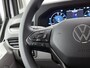 Volkswagen Transporter L1H1 64 kWh 136PK | Automaat | Trekhaak | Parkeersensoren Voor + Achter | Achteruitrijcamera | Adaptive Cruise Control | Multifunctioneel Stuurwiel | Airco | Apple/Android Carplay | Elektrisch Verstelbare Spiegels |