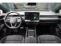 Volkswagen ID.7 Tourer 286pk Pro Business 77 kWh Blackstyle|2024|Trekhaak|Head-up|Massagestoelen|PDC+Assist+360Camera|Navi Discover Max|20"LMV|Matrix LED