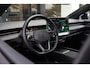 Volkswagen ID.7 Tourer 286pk Pro Business 77 kWh Blackstyle|2024|Trekhaak|Head-up|Massagestoelen|PDC+Assist+360Camera|Navi Discover Max|20"LMV|Matrix LED