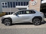 Toyota BZ4X BUSINESS 71KWH 3-FASE 150KW-LADEN NAVI KEYLESS APPLE/ANDROID AD-CRUISE 18''LMV CAMERA DAB+ WARMTEPOMP