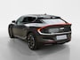 Kia EV6 Light Edition 63 kWh | Netto bijtelling vanaf €266,- p/m! | Stoel- en stuurverwarming | Achteruitrijcamera | Parkeersensoren voor- en achter | Apple/Android Carplay | 195 kW laadvermogen | 10% tot 80% laden in 18 minuten | Adaptive cruise control | Climate control | Navi