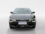Kia EV6 Light Edition 63 kWh | Netto bijtelling vanaf €266,- p/m! | Stoel- en stuurverwarming | Achteruitrijcamera | Parkeersensoren voor- en achter | Apple/Android Carplay | 195 kW laadvermogen | 10% tot 80% laden in 18 minuten | Adaptive cruise control | Climate control | Navi