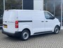 Peugeot Expert GB L2 75kWh 136pk Elektrisch 3-zits I Navigatie I Airconditioning | Cruise Control | Parkeercamera | Apple Carplay&Android Auto | Comf. scheidingswand